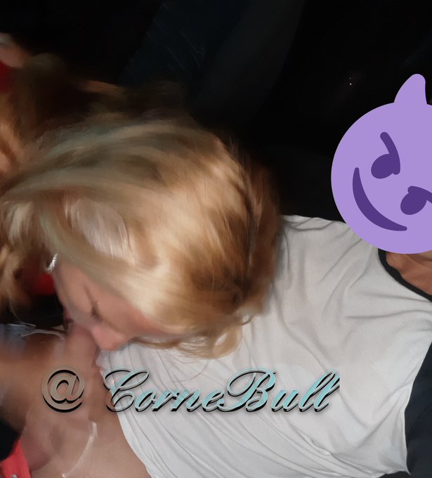 Hace unos 20 minutos una #se&ntilde;ora #milf solicit&oacute; un servicio al llegar al punto de partida note la presencia<a href="/tag/se%C3%B1ora"class="tags">#se&ntilde;ora</a><a href="/tag/milf"class="tags">#milf</a><a href="/tag/rt"class="tags"><span>#rt</span></a><a href="/tag/single"class="tags"><span>#single</span></a><a href="/tag/cuernavaca"class="tags"><span>#cuernavaca</span></a><a href="/tag/siguemeytesigo"class="tags"><span>#siguemeytesigo</span></a><a href="/tag/ubersex"class="tags"><span>#ubersex</span></a>