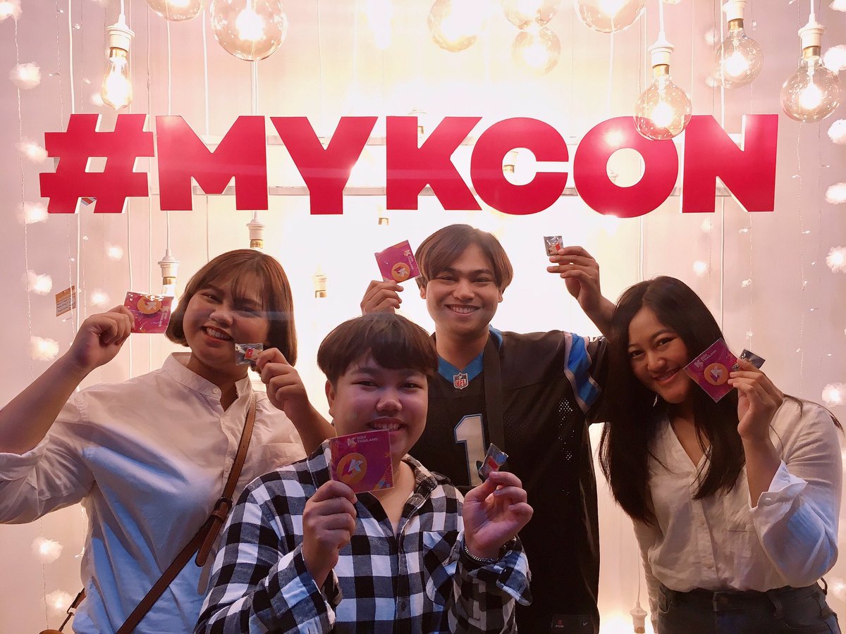KCON_official's tweet photo. [#KCON2019THAILAND] SPECIAL BADGE ZONE #MYKCON

It's DAY 2 and last day to share with other KCONers your own meaning of #KCON. Many have participated and earned a SPECIAL BADGE and POPSOCKET to have it as a permanent memento! Come join!  

#KCON #KCON2019 #KCON19TH #LETSKCON https://t.co/dCOH90xPHm