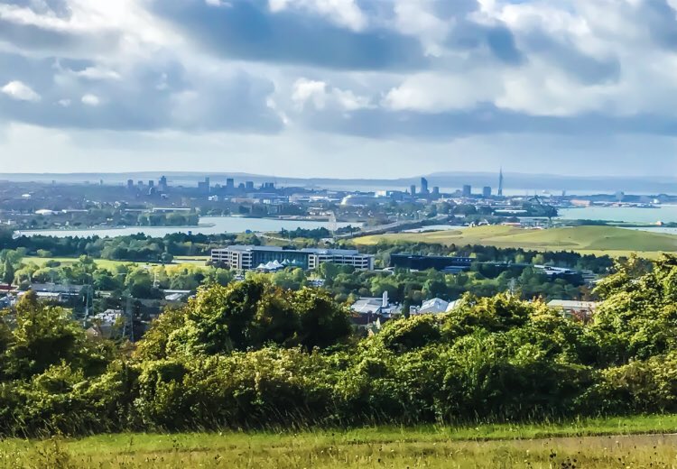 saintcullen70's tweet image. Yesterday I joined 40 plus others and ran the Inaugural @CFCRG17 Ultra Marathon from Portsmouth Cathedral to Winchester Cathedral 56km along the Pilgrams Way - what an amazing day and event. #CFCRG17 #ultra #pilgrimsway