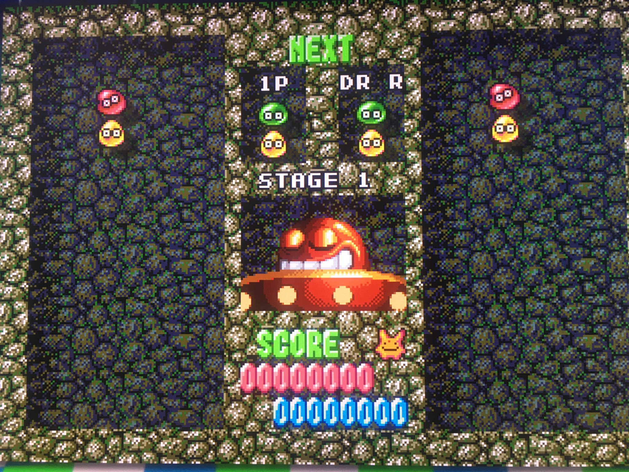 たぼ メガドライブミニの北米バージョン Sega Genesis Mini 届いた Dr Robotnik S Mean Bean Machineという北米版ぷよぷよがお目当て ぷよぷよが豆になっていて ソニック シリーズという扱い 言語設定でぷよぷよも遊べる メガドライブミニには