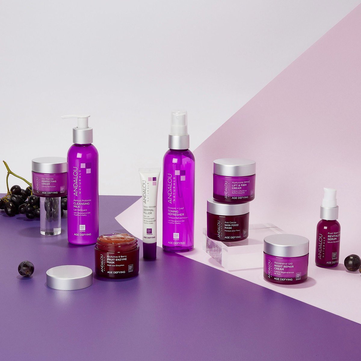 Does your skin care regimen change with the seasons? ⁣⁣
⁣⁣
Revamp your lineup for fall with our Age Defying range — rich with resveratrol Q10 to help your skin reveal a healthy and youthful radiance as the summer sun makes its retreat.
