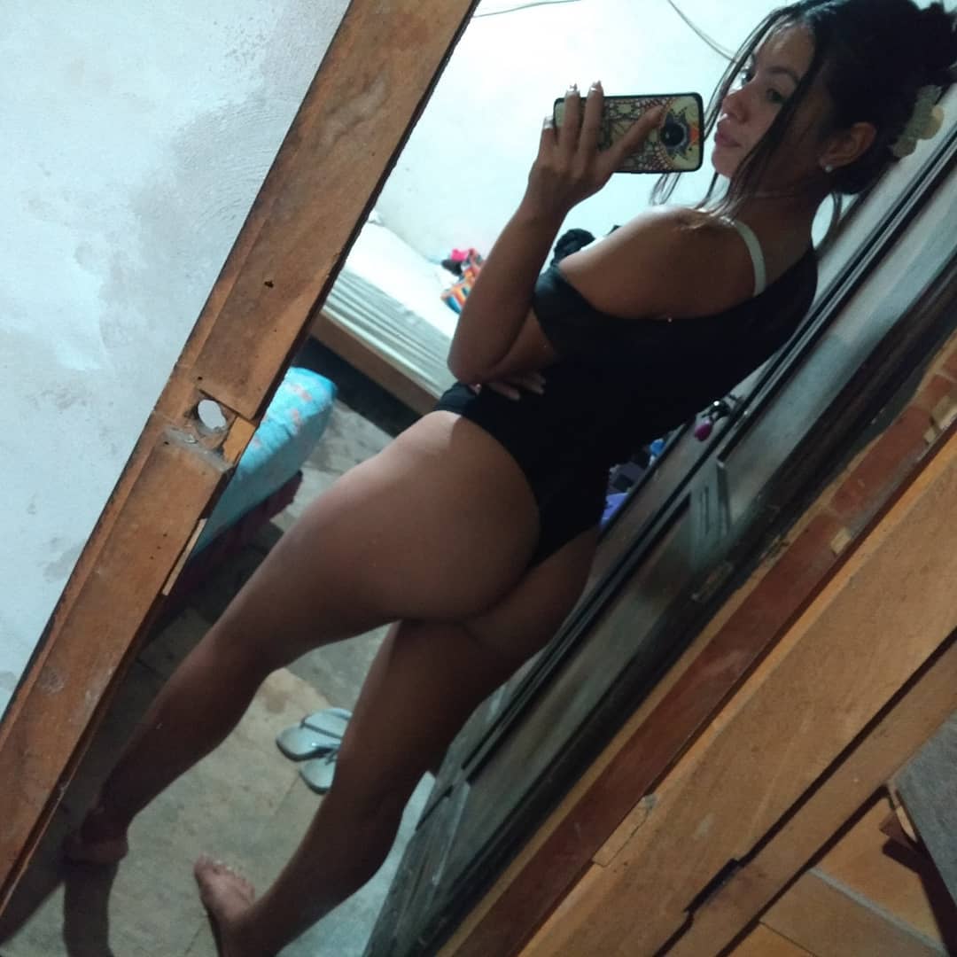 Belfies's tweet photo. Con calma hacia los 4k! #body #cloe_collante https://t.co/yoSDiHLtmh