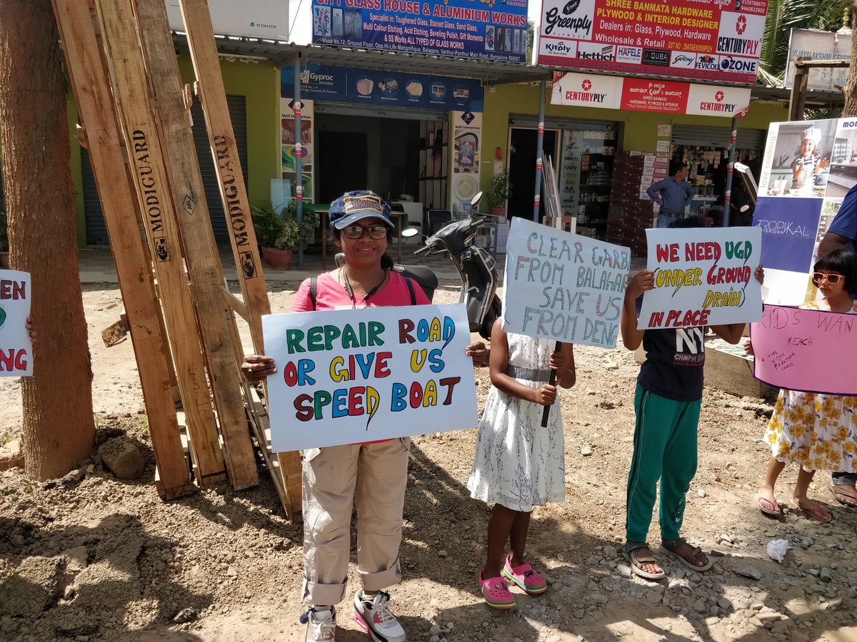 pratsgerrad007's tweet photo. Peaceful Assembly in demand for better Balagere Civic Infra: Roads, Sewage and overall living conditions in this locality.

@BBMP_MAYOR
@BBMPCOMM
@bbmpcommr
@chairmanbwssb
@PanathurUpdates
@BalagereConnect
@republic @TimesNow @ndtv
@tv9kannada @BangaloreMirror

#Balageredying https://t.co/PAda8KQiP4