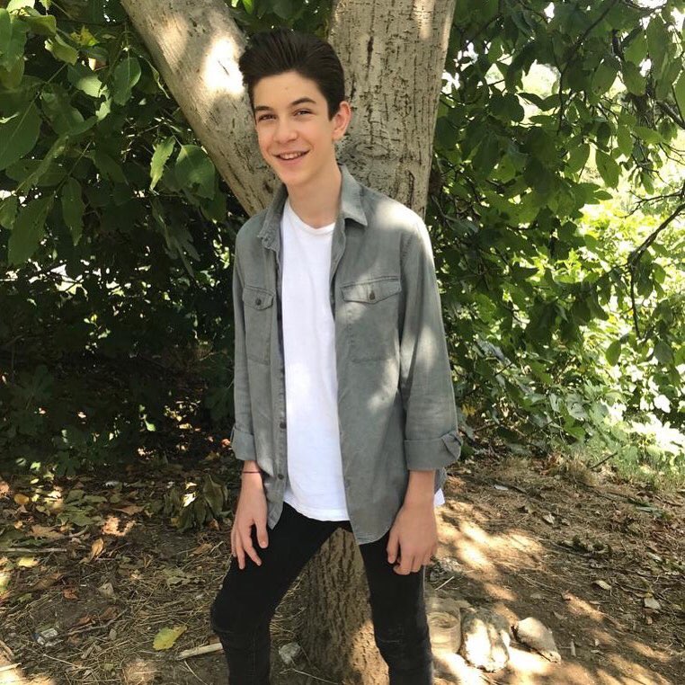 Herkese iyi haftasonları 🤗 Pantene Altın Kelebek Oylarımızı Kullandık mı ⚡️ <a href="/panteneturkiye/">Pantene Türkiye</a> @sevinc_meltem_ajans @meltem__tuncer . <a href="/kanald/">Kanal D</a> <a href="/1ltgozyasidizi/">Bir Litre Gözyaşı</a>