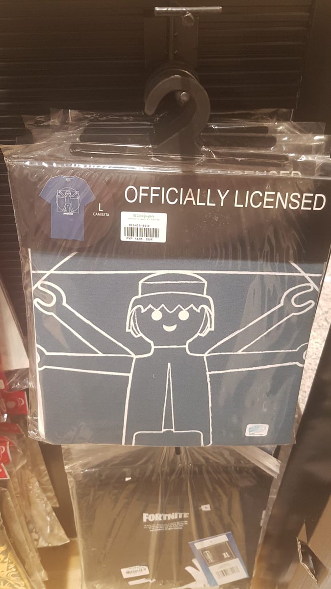 Clickeros_'s tweet image. Camisetas y sudadera de #playmobil en Hipercor