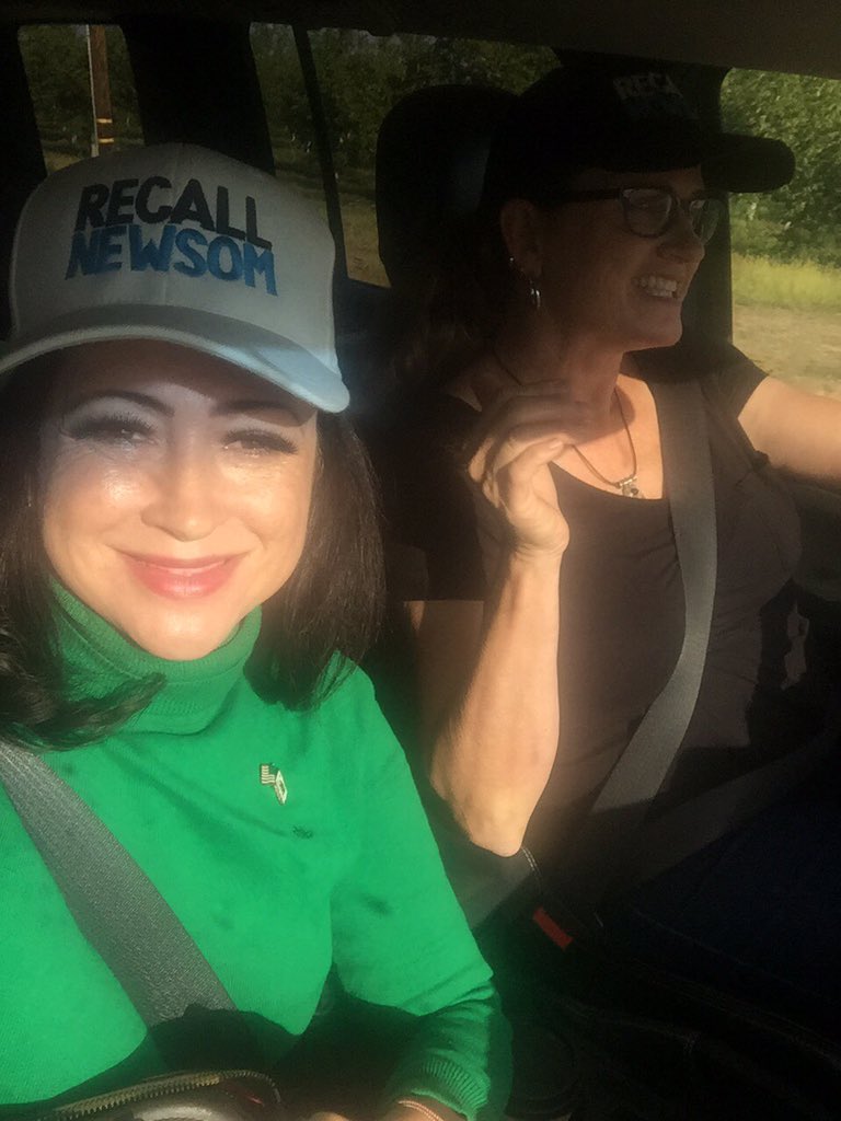 RealErinCruz's tweet photo. We had a great evening at our workshop last night. Packed house. This morning there was a petition signed for the Recall of Gavin Newsom. Never give up, California! #unity #values #lesstax #lessregulations
Help me fight.. https://t.co/8Jrgf4n8yX https://t.co/kTxJ6lbDXd