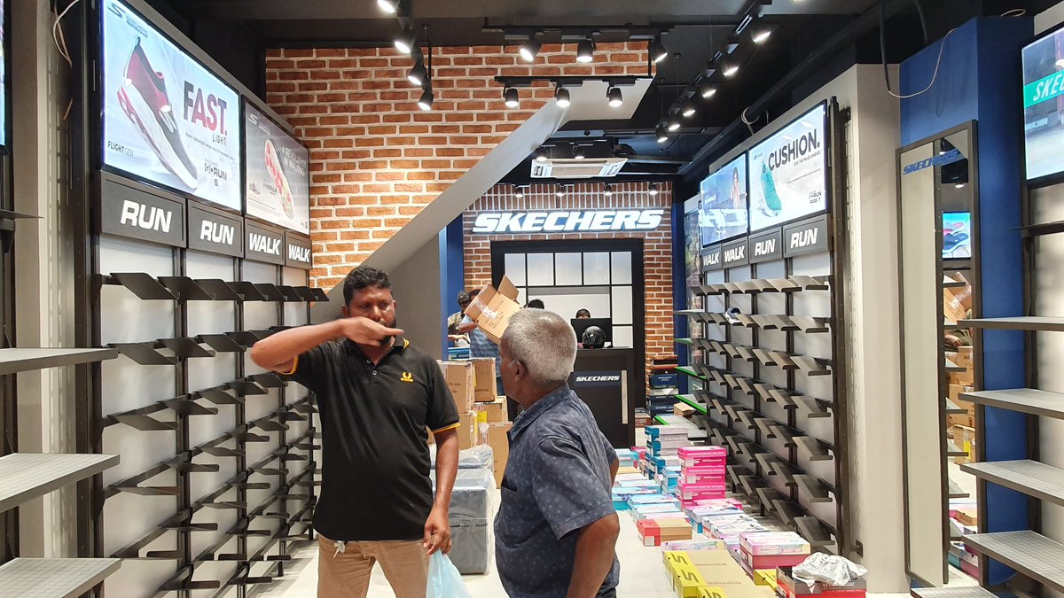 skechers shop bristol