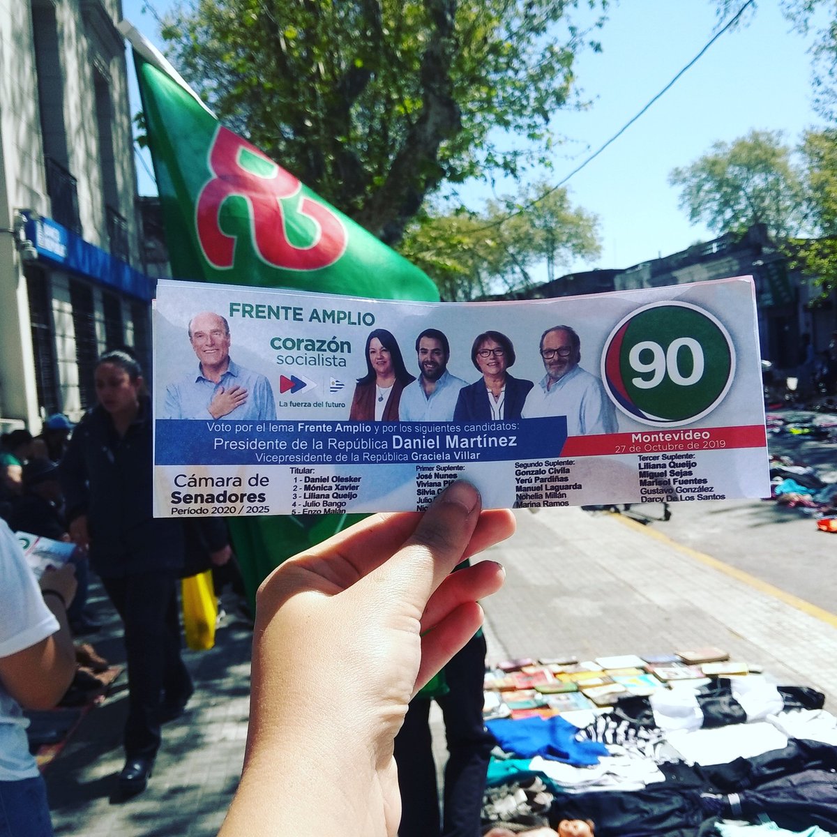 EsCarLata___'s tweet photo. Salió #La90 y ya está en La Unión 
#CorazonSocialista 
#JovenesComoVos https://t.co/A4Vnzgex0O