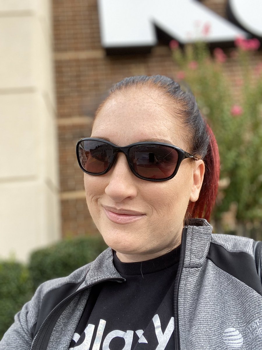 What am I doing at 9:00 am on Sunday morning you ask? Well I made little goodie bags and I’m taking flyers to the businesses around my store to introduce myself as the new Store Manager. 🙌🏻 <a href="/gregorytyler86/">Gregory Chandler</a> @StephanyFulpAtt @melissastroder <a href="/JakeAraghi/">Jake Araghi</a> <a href="/alysonwoodard/">Alyson Woodard</a>