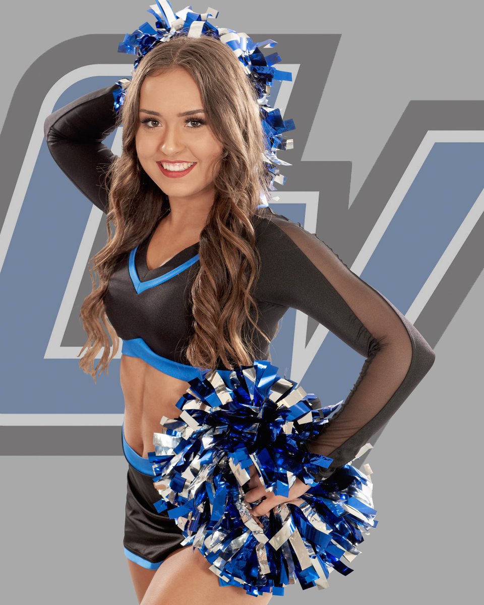 gvsu_ldt's tweet image. We are thrilled to share our first of many Spotlight Sunday introductions to come as we highlight a new member of our 2019-2020 team each week on Instagram! Follow us @gvsu_lakerdanceteam to find out who this gorgeous smile belongs to!