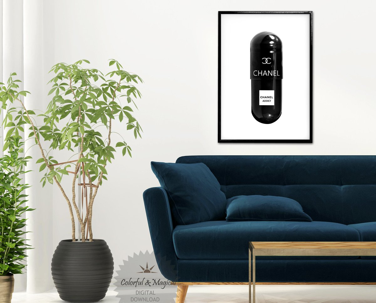 BobaPainting's tweet photo. Excited to share the latest addition to my #chanel #addictpill #print #black #homedecor #fashionprint #girldecor #wallart #largeposter #cocochanel #printable #digitalprint #chanelart #art #print #digital #black #fashion #livingroom #mielprint https://t.co/guj8Aeg3x8 https://t.co/AlB4BIet5Y