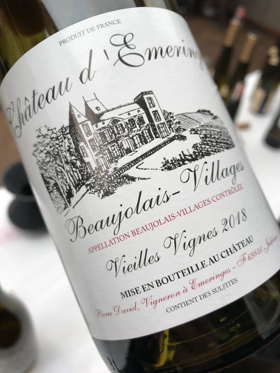 DrinkWellWithUs's tweet photo. Lovely juicy refreshing Beaujolais - £8.50 from @TheWineSociety and suitable for vegans. https://t.co/QOU80JH7g0