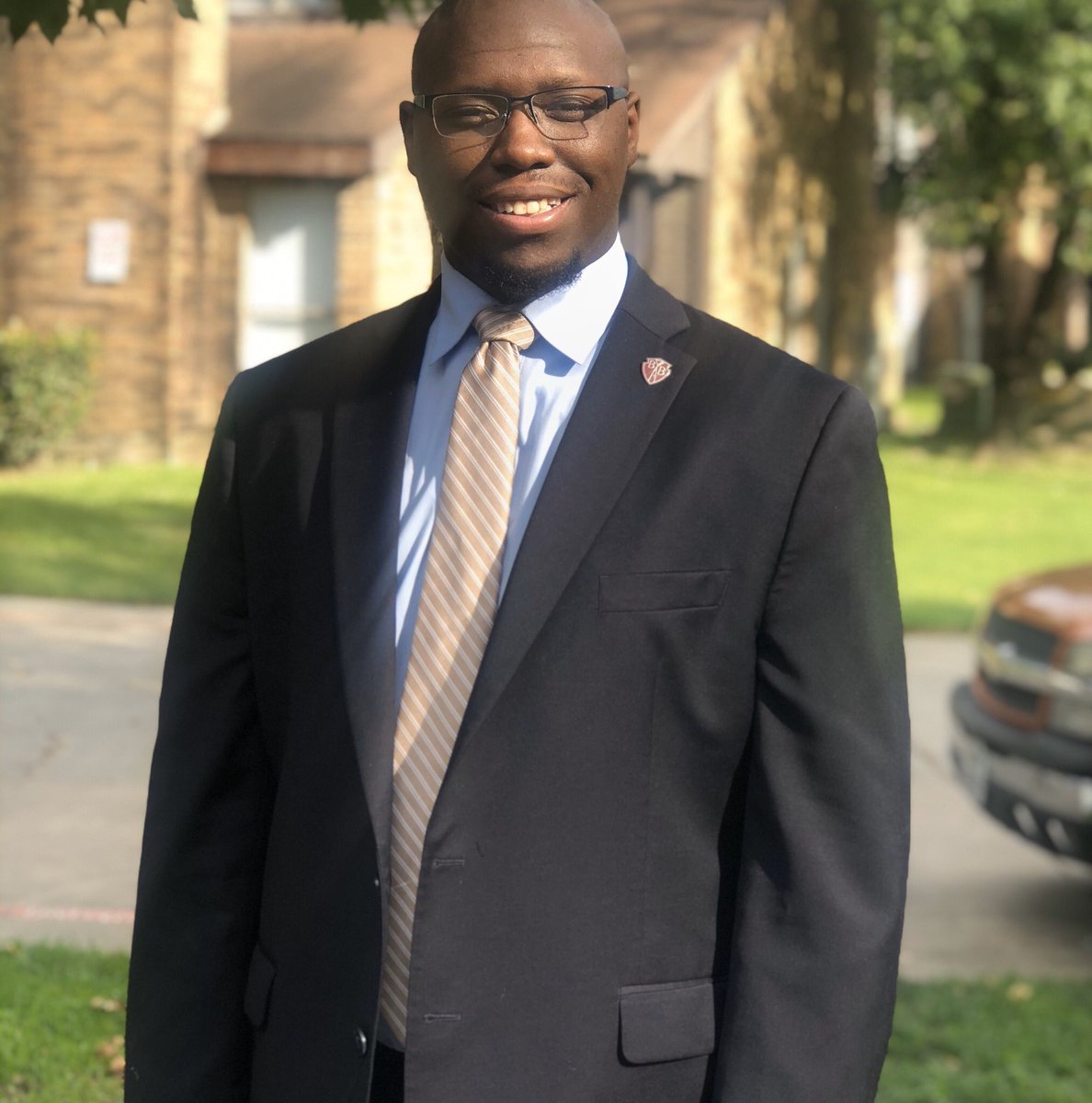 UNTILiWINN's tweet photo. Life hasn’t been easy. There has been some ⬆️ and ⬇️. However, when you have the #UNTILiWIN mentality nothing or no one can take away what’s in gods purpose.

#HappySunday https://t.co/2c4qQPRnVv