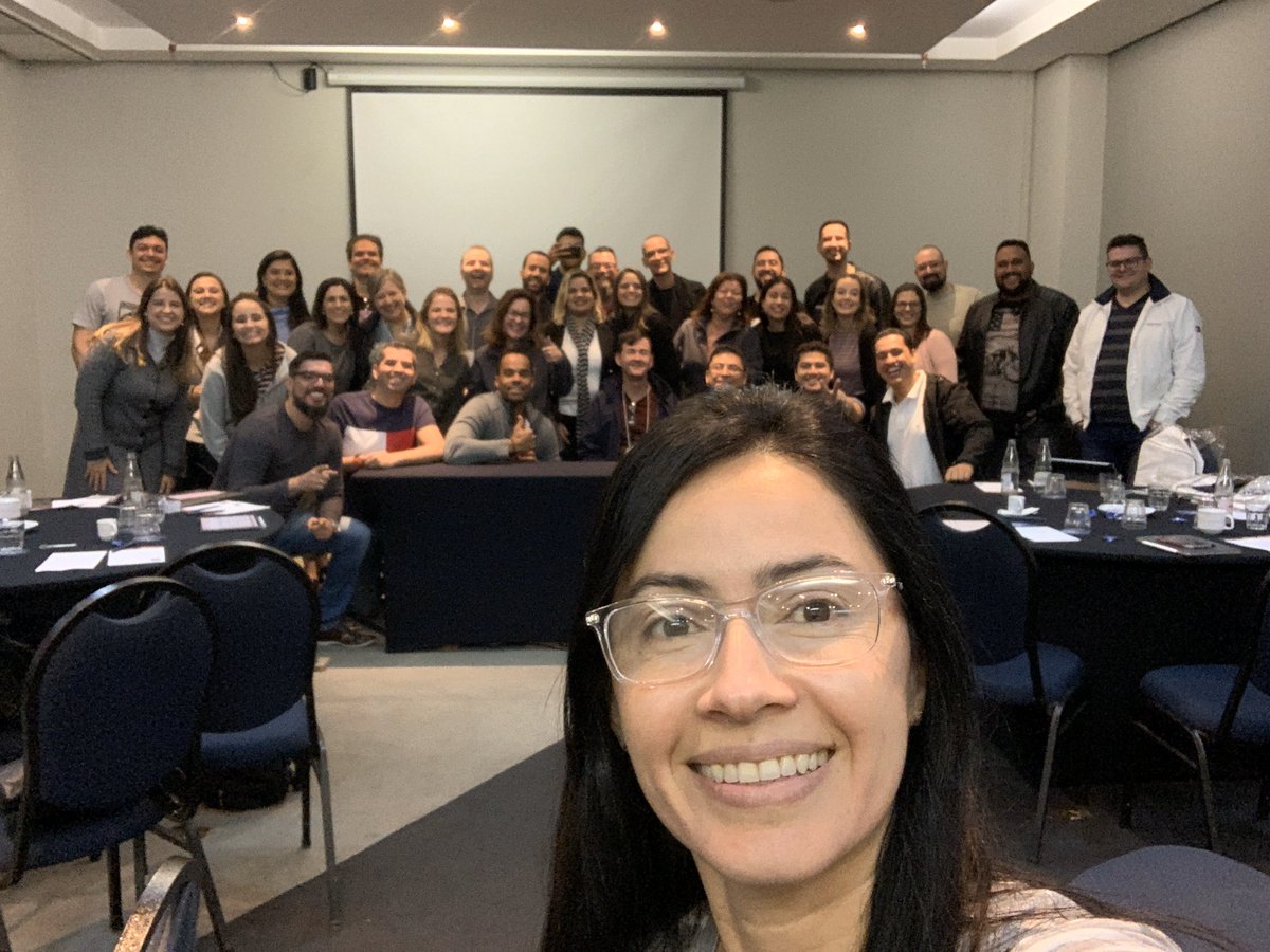 Encontro muito produtivo!!! #ADE2019 #AppleEDUchat #EveryoneCanCreate