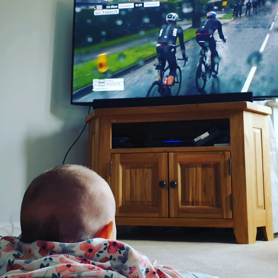 'When I grow up mummy I want to be a cyclist' 
🚴‍♀️🚴‍♀️🚴‍♀️🚴‍♀️🚴‍♀️🚴‍♀️🚴‍♀️ 
#uciworldchampionship #cycling #cyclinggirl