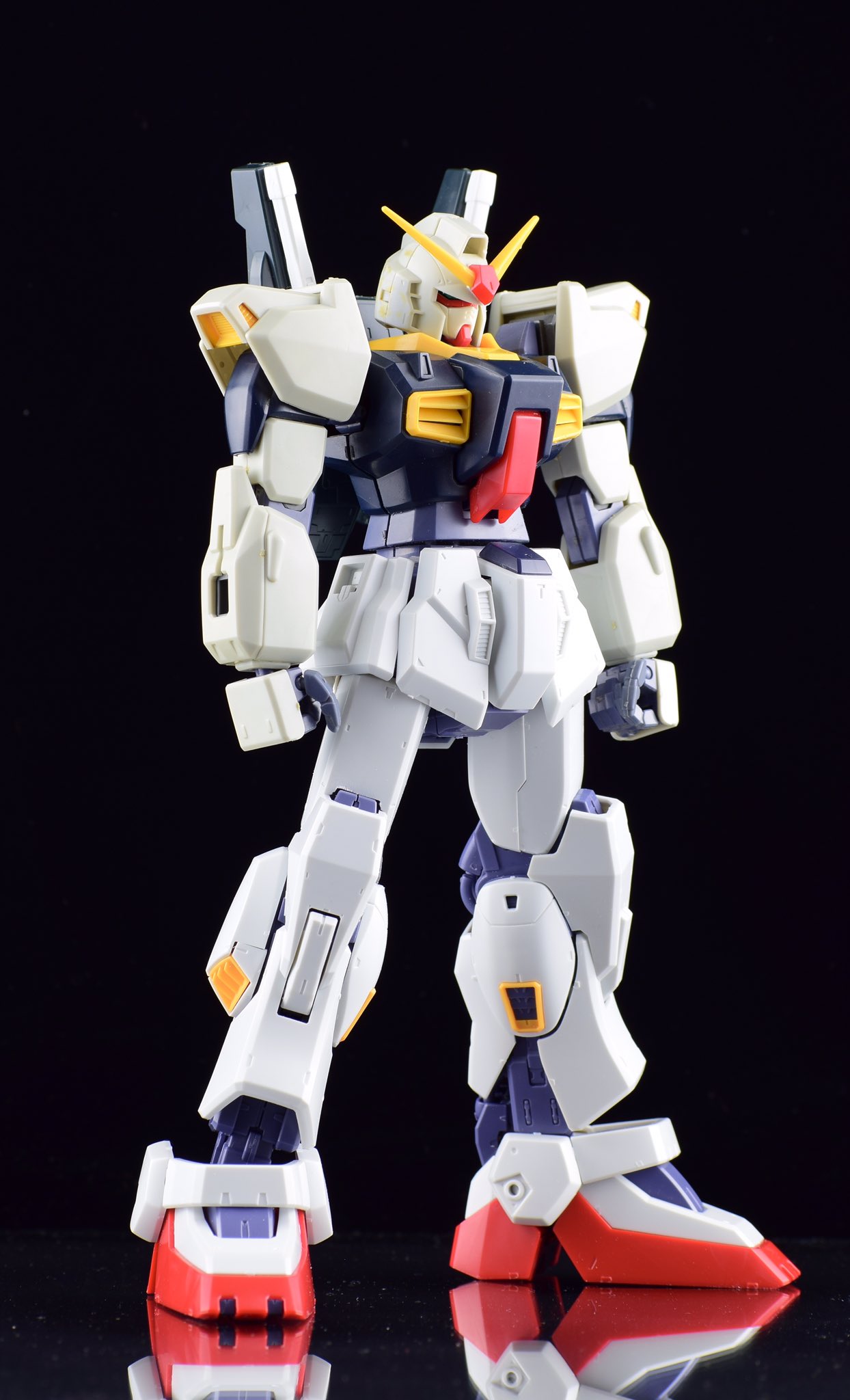 Ken16w Mgガンダムmk Iiを作る 上半身は1 0 下半身は2 0のミキシング フェイスはver Kaガンダム を暫定で使用 ヒザ関節を鳥足気味に改修した位ですが雰囲気は良い感じかと 合間合間に作っていく予定です T Co 63o0fsawx6 Twitter