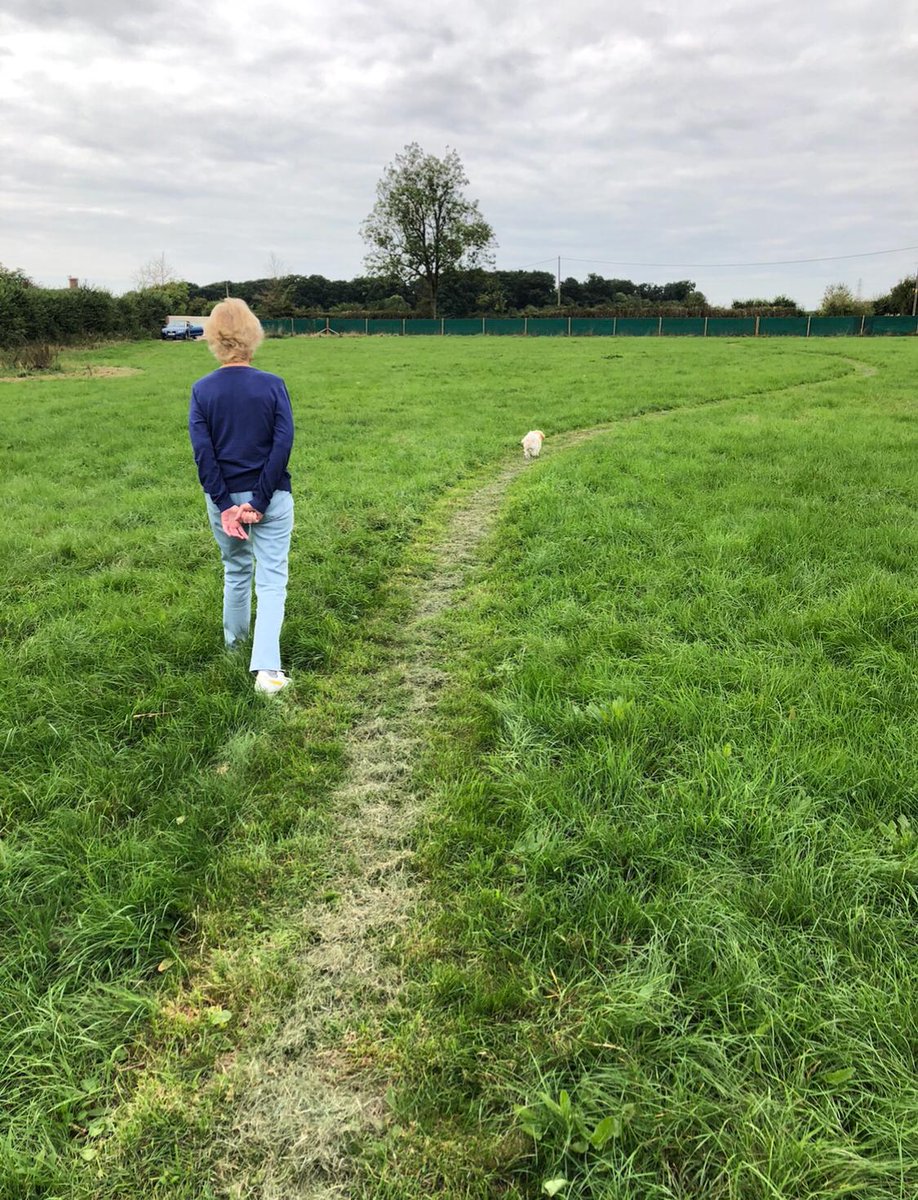 Happy #GetOutside Day! 🗺️👣

Our team (and their pets) have already been out and about exploring and braving the elements!

We'd love to see your pics as well so please share them with us! 📸😍 dennismaps.co.uk 

#Maps #MapMaker #NationalGetOutsideDay