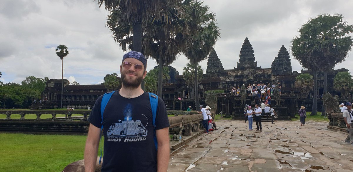 HadesBurns's tweet photo. Hot, sweaty and now I'm sticky. A review for both my time in Angkor Wat and @BodyHound new album #nomoon #bodyhound https://t.co/f7foaoMnhN