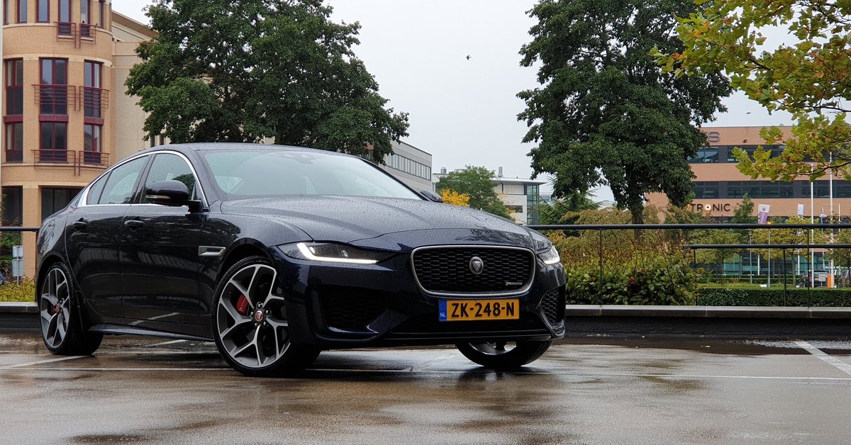 Testauto's tweet image. Wat een genot om met deze auto te rijden! #JaguarXE #Jaguar #P300 #AWD #DrivingDutchman