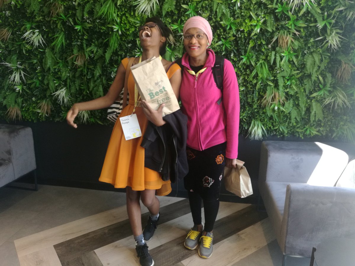 _tshwarie's tweet image. Thank you so much to the @GDGJohannesburg @GDGCapeTown  team for organising #KotlinEverywhereSA  we really had a great time and leant alot of new information.