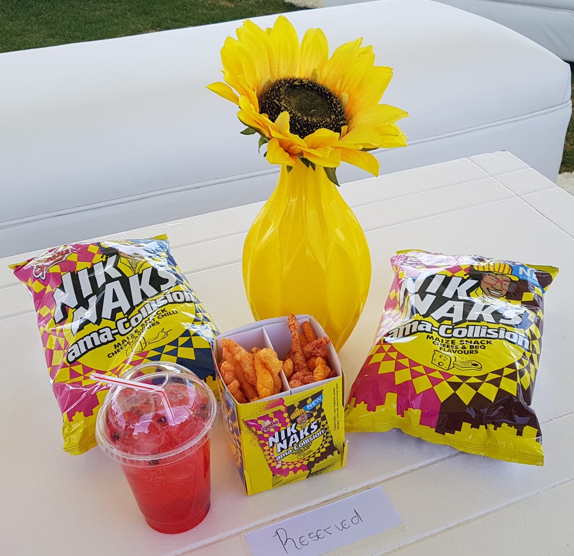 adventures_m's tweet image. At the @SimbaChipsSA #NikNaksAmaCollision Launch in Soweto. What a chilled and awesome vibe #Cookout