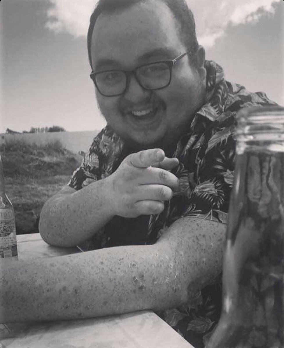 StevieGrainger's tweet photo. I have spent nearly 10 years talking to this guy on Twitter about frank ocean &amp; Kanye and there were times when he &amp; his friends were practically the only people at some of my club nights (GOOD music/the Pav etc) 

He was so passionate about music and his taste was impeccable ❤️ https://t.co/DpTDrOfKDc