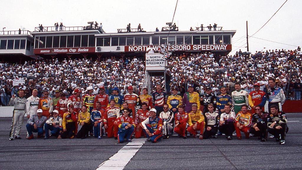 NASCARMemories's tweet image. On this date in 1996:
The final Winston Cup race at North Wilkesboro was held.