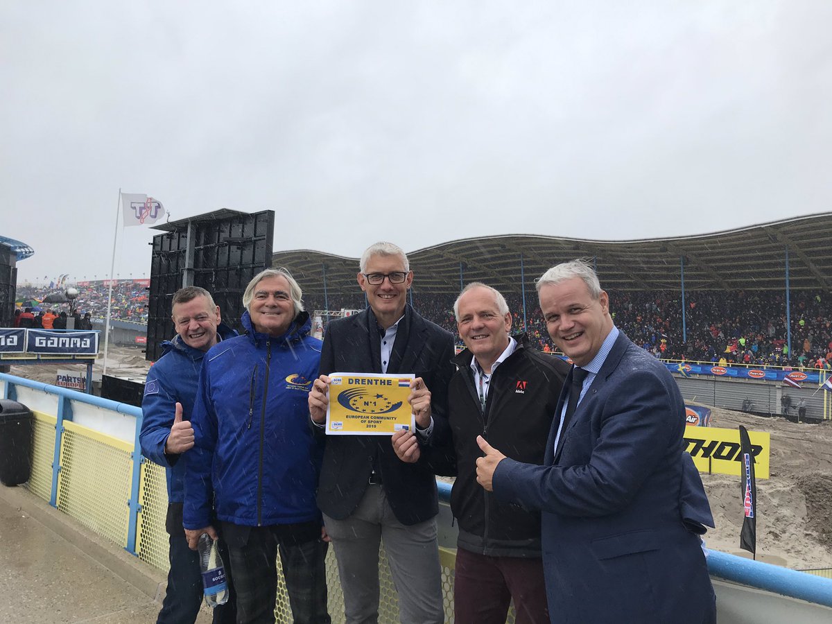 Drenthe is dit jaar één van de steden/regio’s die de titel European Community of Sport mag dragen. Zojuist werd bekend dat Drenthe is #genomineerd voor de verkiezing van de beste Community of Sport 2019 #sportprovincie <a href="/CoS2019_Drenthe/">Community of Sport 2019 - Drenthe</a> <a href="/SportDrenthe/">SportDrenthe</a> <a href="/Drenthebeweegt/">Drenthe beweegt</a>