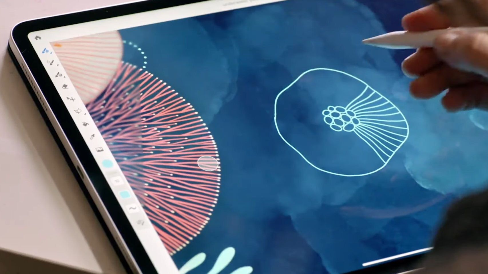 omicrono on Twitter "Adobe Fresco llega al iPad, ¿la app de dibujo que