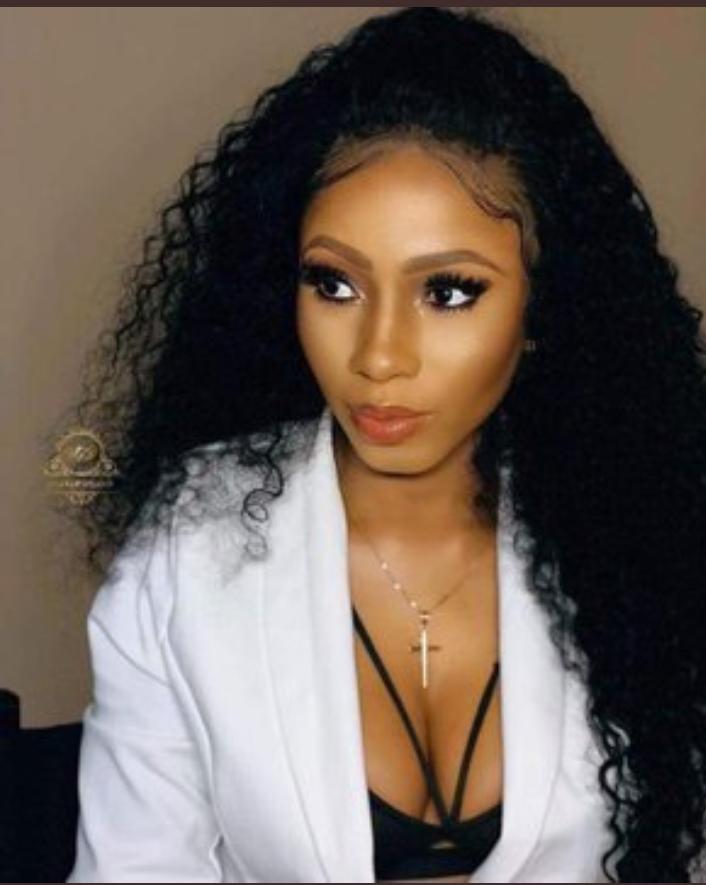 AsagayaEpse's tweet photo. May this new age bring you nothing but unexpected happiness...may your every expectation never be cut short....you shall continue to shine and your name speak for u always....happy birthday Queen of Queens Lambo. #MercyQueenOfHighlights
#NoMercyNoPepper
#MercyForTheMoney
#bbNaija https://t.co/Y3d9D6Dkpm