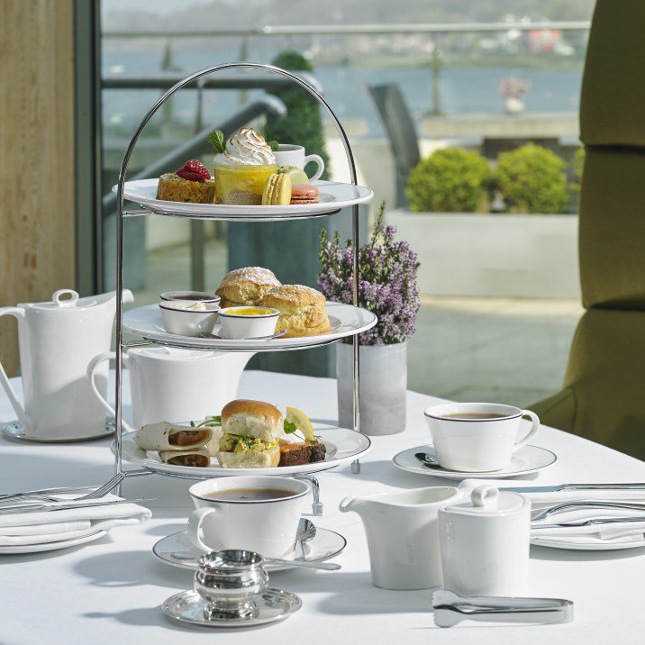 RT &amp; Comment with #tasteicehousehotel to Win Luxury Bubbles &amp; Bliss Break at the Ice House in County Mayo🍾🍴

thetaste.ie/wp/win-luxury-…