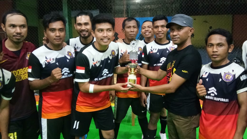INDOBARCA_BAUS's tweet photo. The Winner🎉🎉🎉🎉
Alhamdulillah Juara 1 Indobarca Chapter Buaubau Dalam Ajang Fans Club (AFC) Kota Baubau
#ForcaBarca
#ForcaIndobarca
#Indobarca https://t.co/lnMB9KT64t