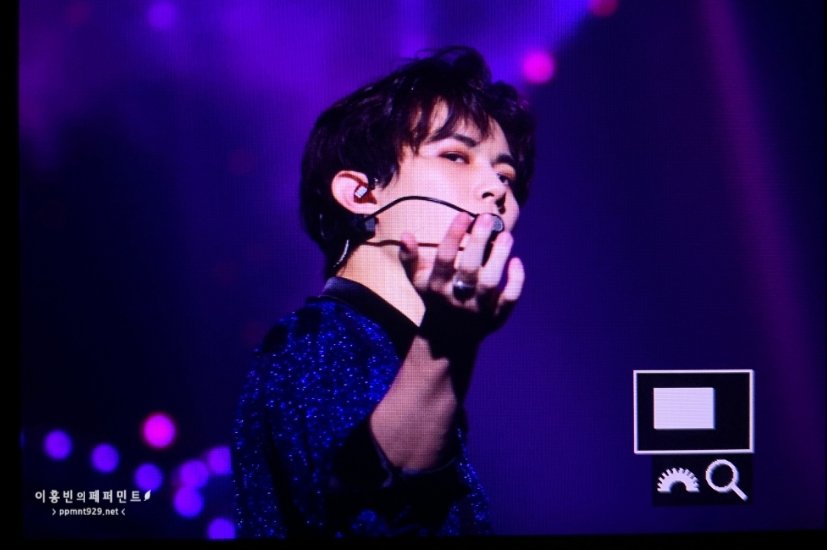 ppmnt929's tweet photo. 190929 홍빈(@RedBeans93) :: #HAPPYHONGBINDAY #앞으로의_꿈도_함께_그리자_홍빈아_생일축하해⭐ 
홍빈시 💙💙 https://t.co/7HPNA0cRpv