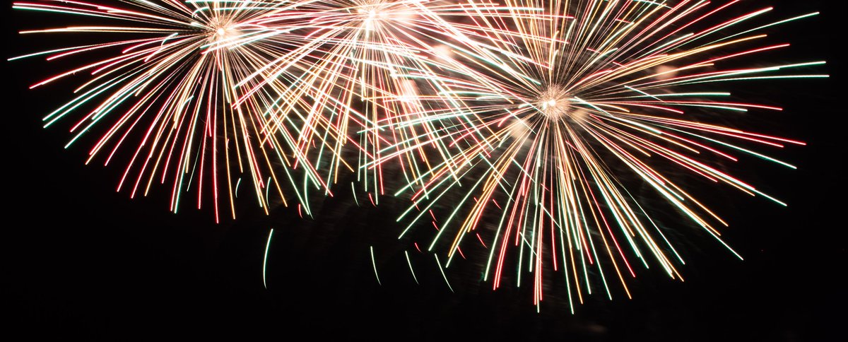 ThisisMeridian's tweet photo. @SouthportFirewx selection of our photos from last nights displays. More to come later!! Brilliant displays. #lovesouthport #areyoureadyforsomefireworks #fireworks https://t.co/iiWV1Xf3ql