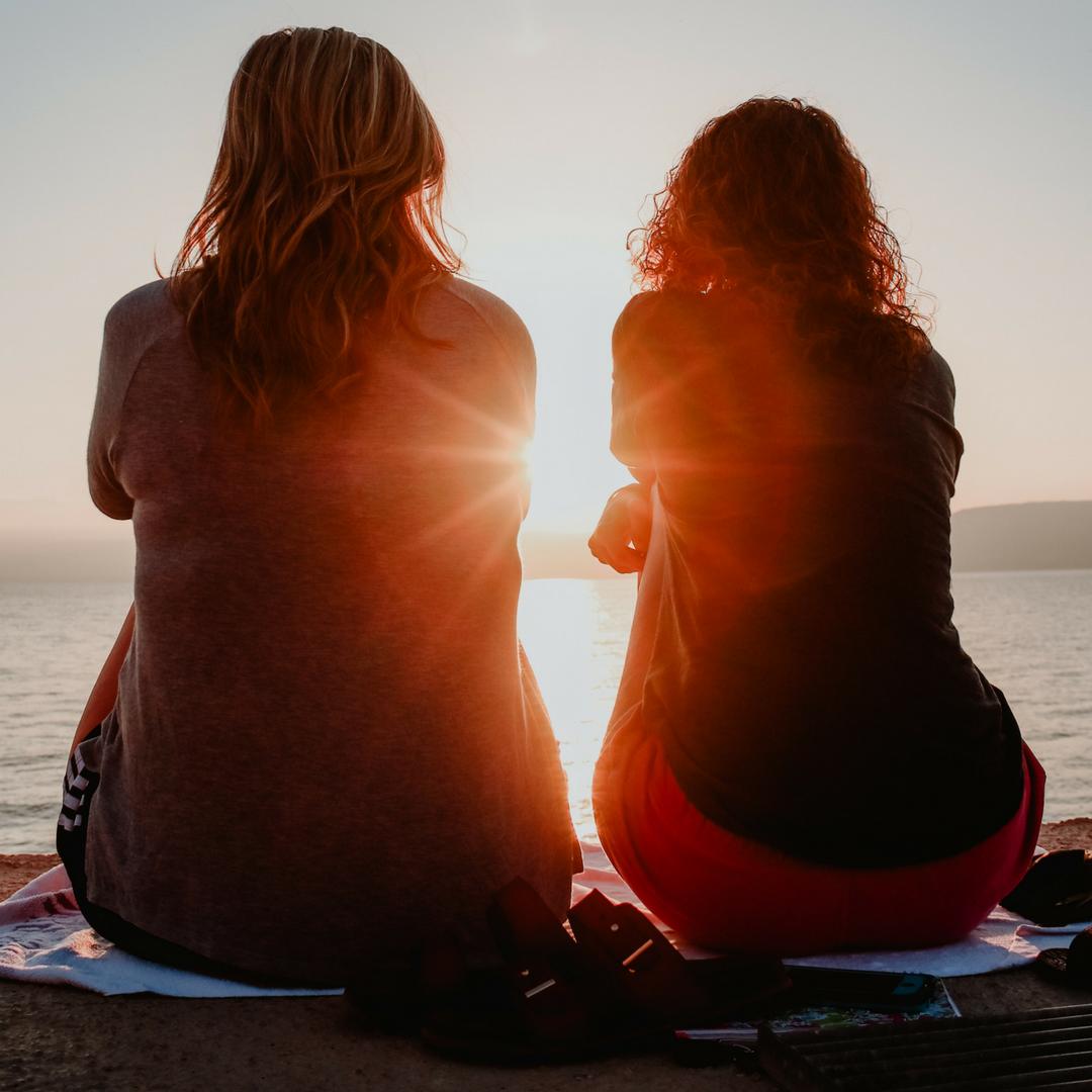 simplicityjenn's tweet photo. So many women pour their heart & soul into everyone around them -- kids, parents, friends, husband or partner, job, staff, pets -- they are so busy being super woman to everyone else, that they completely lose themselves in the process.
#selfcare #thesimplicityproject #health https://t.co/wb8jNy5WMT