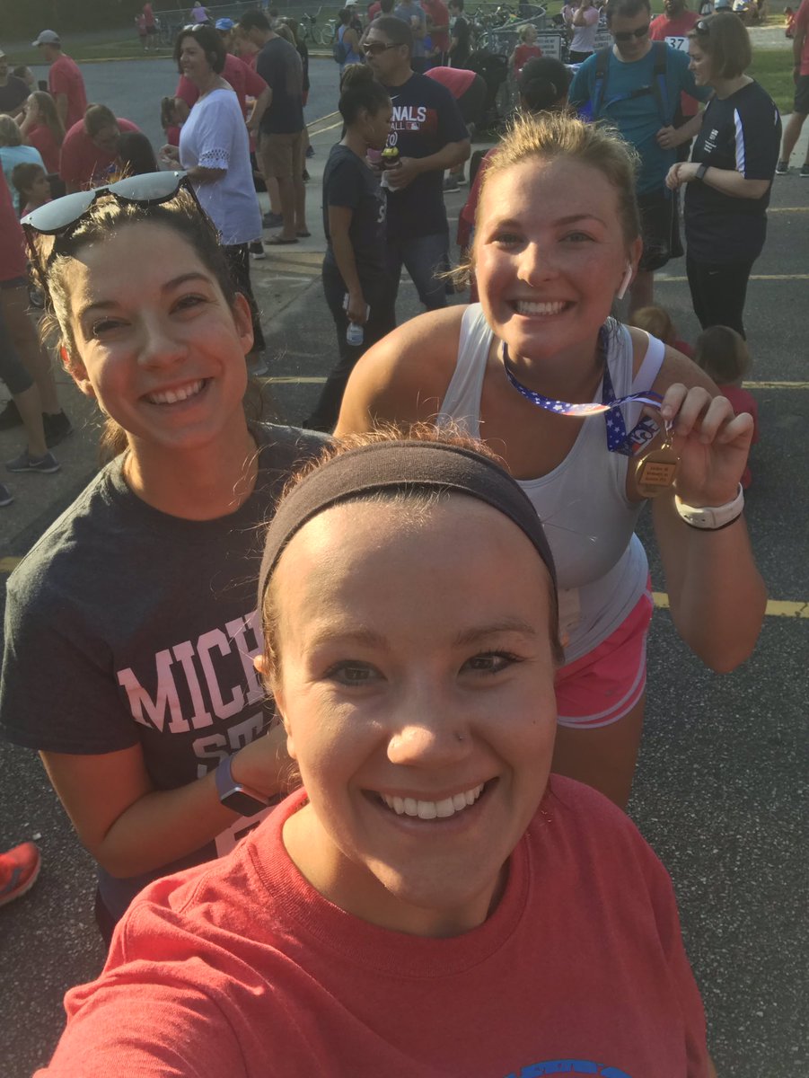 Ready for Jog 4 Joe 🏃🏻‍♀️🏅🚀<a href="/AlantonAstros/">Charlene Garran</a> <a href="/msb_bythebeach/">Paula Bruederle</a> <a href="/learninwithlamb/">Chelsea Lamb</a>