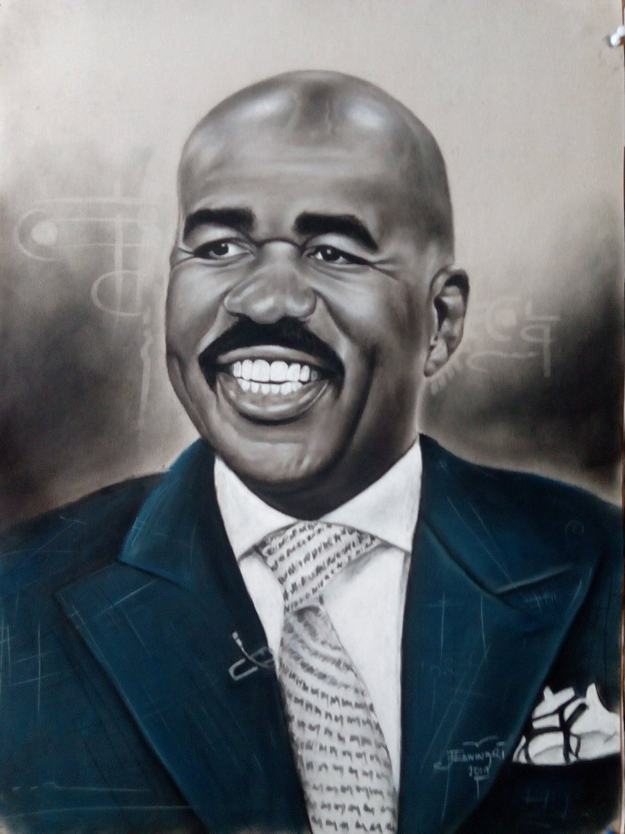 Edwinart9's tweet photo. Charcoal work on this great American comedian. A man and a father to many; and  with great dignity and respect. Much love sir @IAmSteveHarvey 
#steveharveyportrait
#SteveHarvey 
#edwinart
#availablenow
#AbujaTwitterCommunity 
#Nigeria 
#repost https://t.co/RLvtzpbHxW