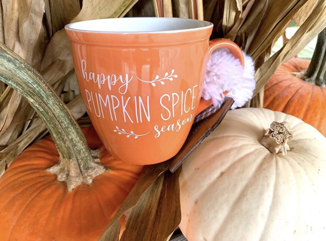 Warm up this morning with a Hot Pumpkin 🎃 Spice Latte on NATIONAL COFFEE DAY! #catawbaislabd #NationalCoffeeDay