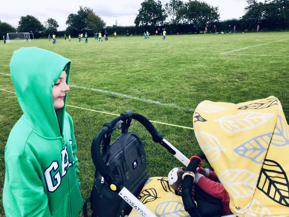 Dad_Desperate's tweet photo. Sorted! @WeAreNavenby 2–0 Sleaford! 👍🏻 https://t.co/mLrrBscpYC