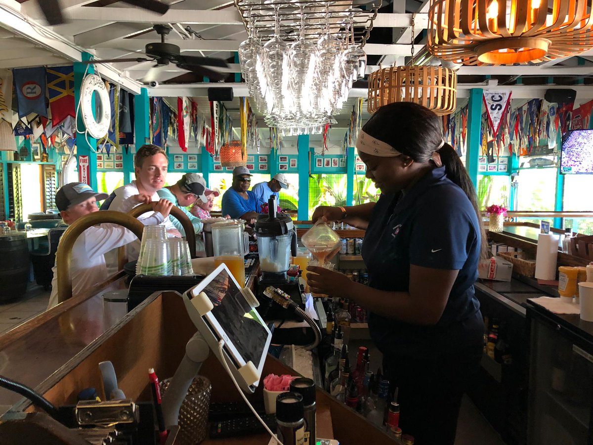 Kandise has your fruit Sunday Smoothies all ready to enjoy. 🍍🥭🍌🥥

Come discover a place like no other: bit.ly/SCYCLife  

#stanielcay #stanielcayyachtclub #exumas #outlislands #exumacays #flyawaybahamas #getoutthere #thebahamas #scyc