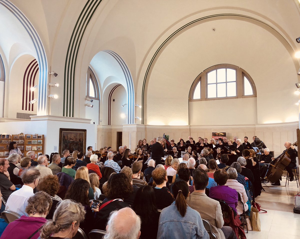 A packed art gallery today for the Music in the City classical concert <a href="/UnseenSoton/">Unseen Southampton</a> <a href="/Go_Southampton/">GO! Southampton</a> <a href="/InCommonSoton/">In Common</a> @DestSouthampton <a href="/ArtGallerySoton/">Southampton City Art</a> <a href="/MusicHubSouth/">Southampton MusicHub</a> <a href="/UoSMusic/">Music at Southampton</a> <a href="/Soton_bloggers/">Southamptonbloggers</a> <a href="/CultureSouth/">CultureSouthampton</a> @HantsCulture <a href="/CMPsolent/">Culture, Media, Place @ Solent</a> <a href="/Unity101FM/">Unity 101 FM</a> <a href="/VisitSoton/">Visit Southampton</a>
