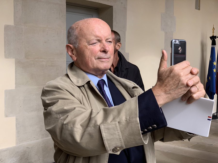 Voir l'image sur Twitter