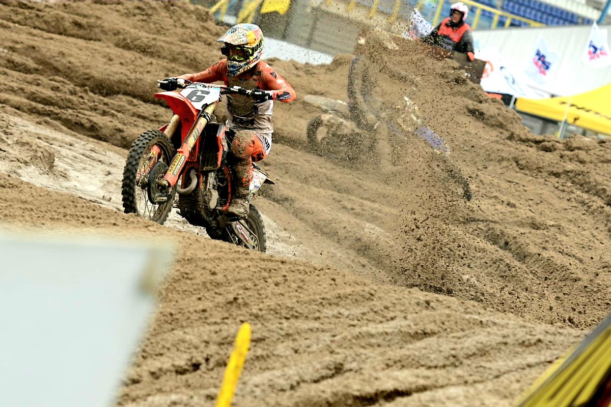 AssenMXGP's tweet photo. Glenn Coldenhoff wins race 2 MXoN in front of Pauls Jonass and Shaun Simpson! 🏁💥

#MXoN #MXGP #Motocross https://t.co/g9uy2yfueo