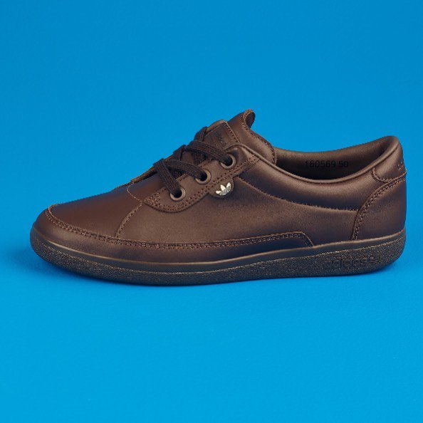 adidas hoddlesden trainers