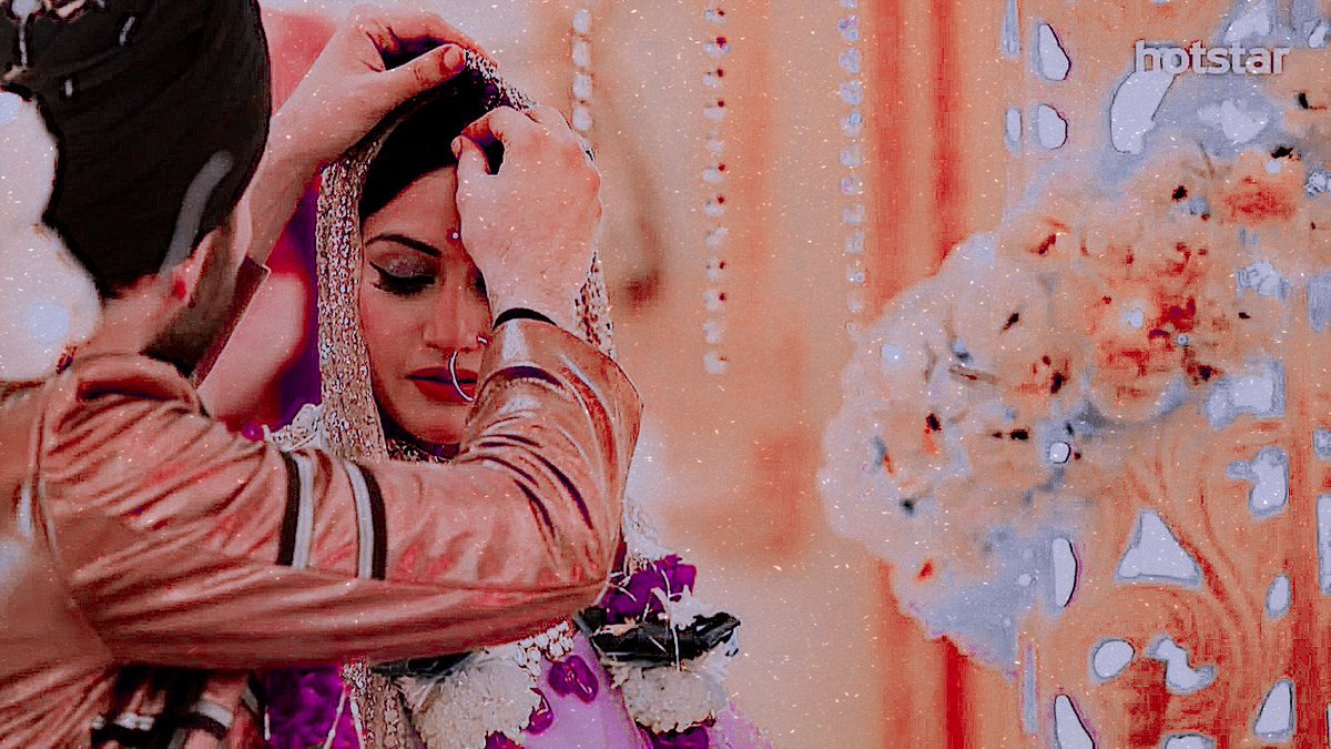 royality,thy name is shivika.
#2SaalShivikaShaadiKe
