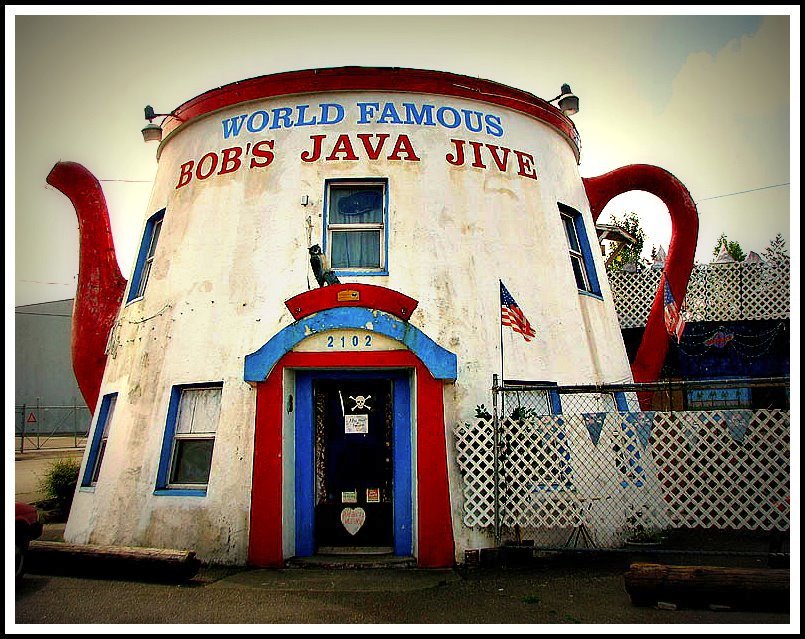 vintageroadside's tweet photo. Happy National Coffee Day from Bob's Java Jive in Tacoma, WA! Please celebrate accordingly. #vintageroadside #bobsjavajive #tacoma #nationalcoffeeday https://t.co/W7BgDiDFFp
