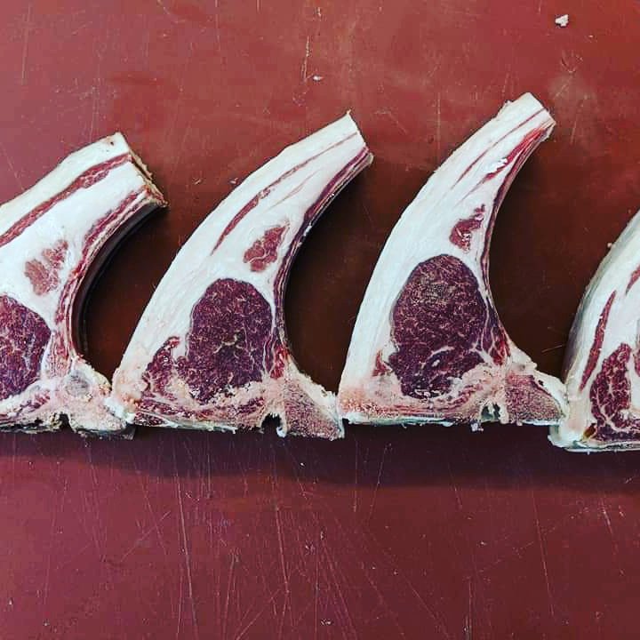 GoodLifeMeatCo1's tweet photo. Dry aged for 8 weeks. Our Shropshire sheep mutton. #traditionalbreed #eatbetter #regenerativeag #muchadoaboutmutton https://t.co/MjE1hE8Zur