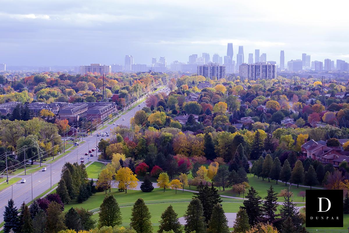 DunparHomes's tweet image. Shop all year round! A short drive from Streetsville is downtown Mississauga!
To learn more 👉 bit.ly/2mtHXqQ  
 #Fall2019 #fallshopping #fall