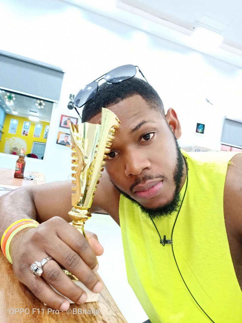 chydyms's tweet photo. #Froddnation!!!!!#FroddArmy #TeamFrodd R u Readyyyyyyyyyyy. Is the final week. We need more effort n with God we can achieve. We r this close to getting it, gather ur weapon together,  i mean ur sims, recharge cards, Funds, lets take 🙏🙏🙏🙏🙏@callme_frodd. https://t.co/55QWo6LMdm