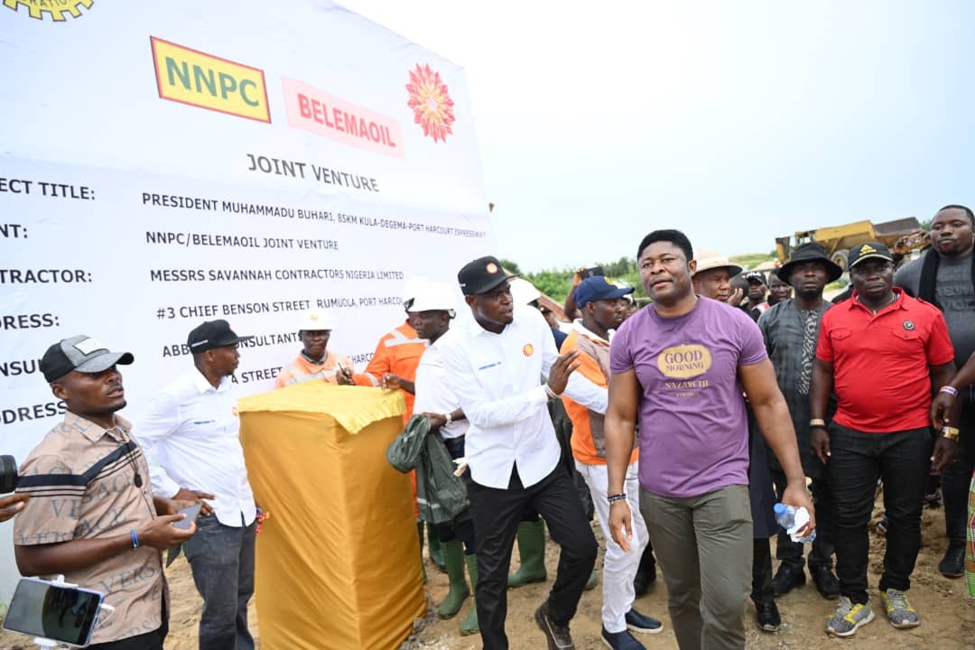 jackrichteinjr's tweet photo. Yesterday was a historic day. By the grace of God and with the intervention of @NGRPresident @MBuhari, @Belemaoil_NG took over the operation and maintenance of OML 25. Good things to come for the people of our state and #nigeria. https://t.co/EIewgh1gqw